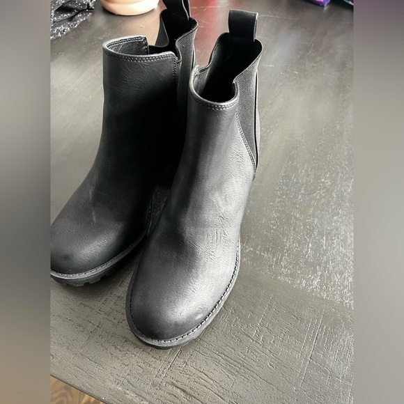 Dirty Laundry Women’s Black Heeled Chunky Ankle Boots - Size 6 - Picture 10 of 12